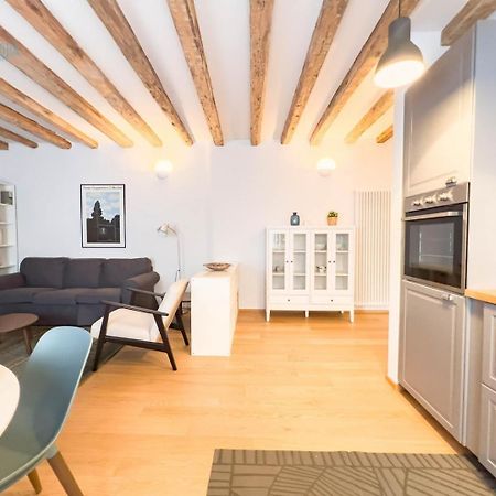 Mazzini 9 Tirabora Short Rent Apartment Триест Екстериор снимка